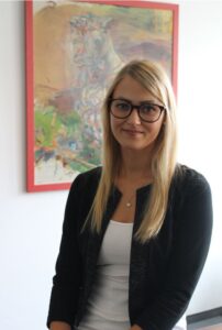Julia Bayer