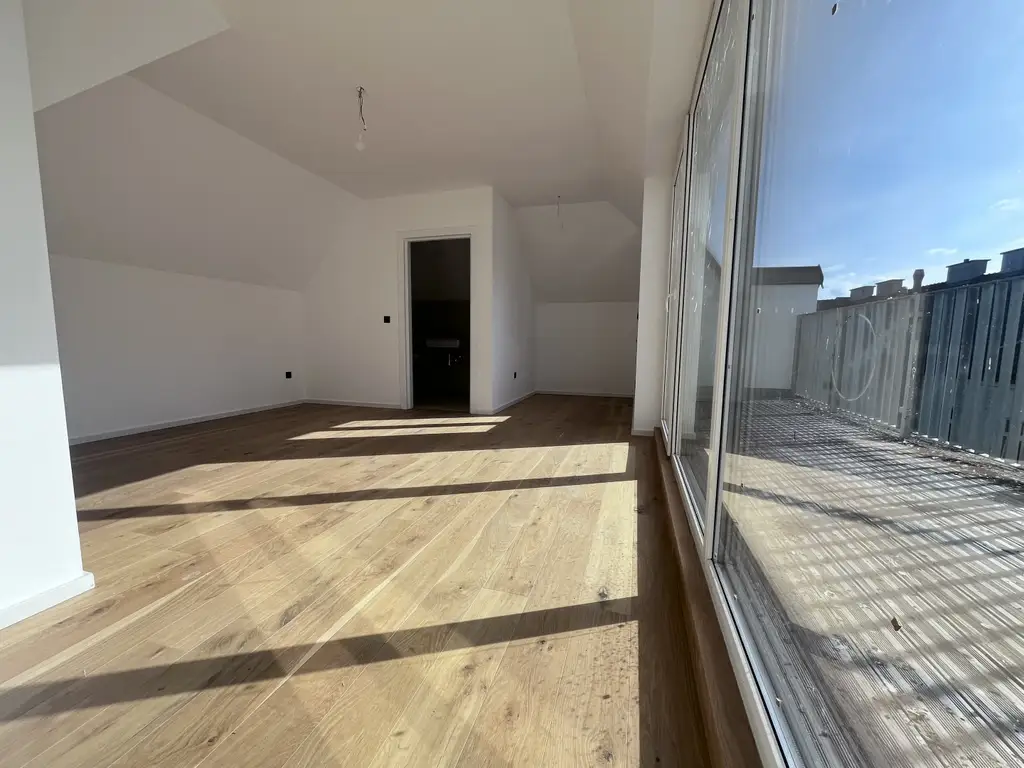Einzigartige Dachgeschoss-Maisonette mit 3 Terrassen & Fernblick- klimatisiert | ERSTBEZUG