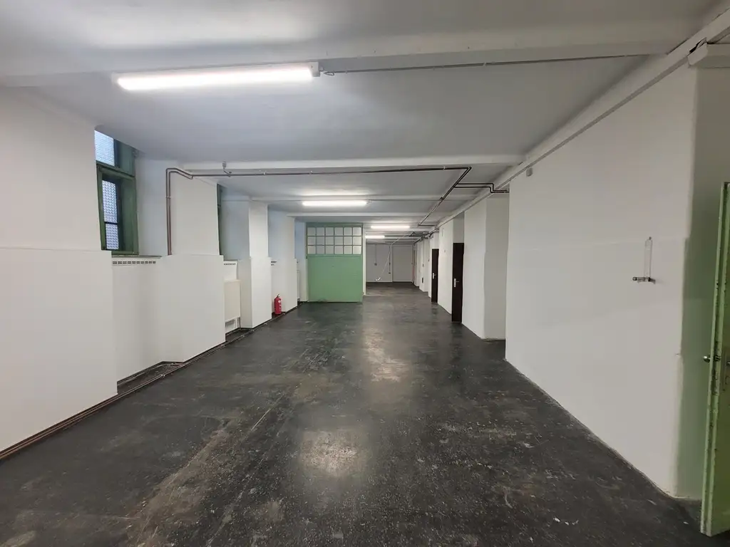 Geschäftslokal im Souterrain in Toplage des 18. Bezirks – 200 m² Nutzfläche