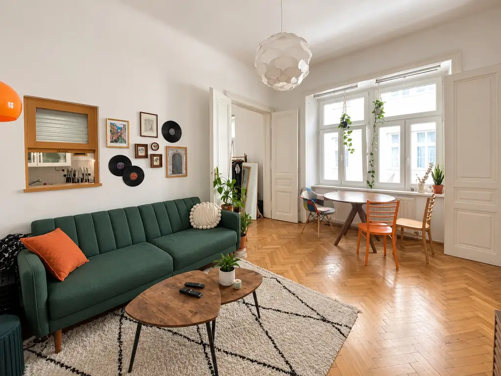 2-Zimmer-Klassiker mitten in Neubau – zentral, hell & ruhig