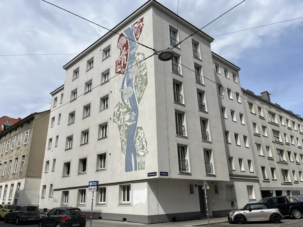 Helle 2-Zimmerwohnung wartet auf ihren letzten Schliff!