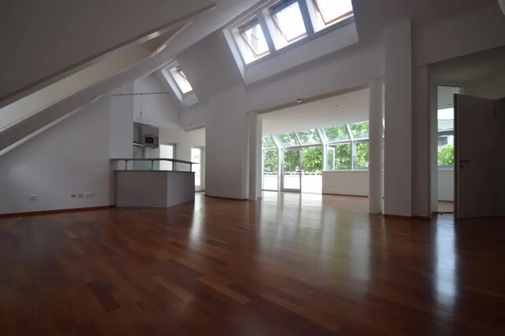Pure Lebensqualität - Dachterrassen-Penthouse mit Belvedereblick - nähe Schwarzenbergplatz!