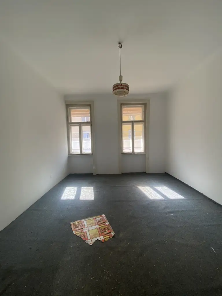 Helle Altbauwohnung in prachtvollem Altbauhaus | Best-Lage Meidlings!
